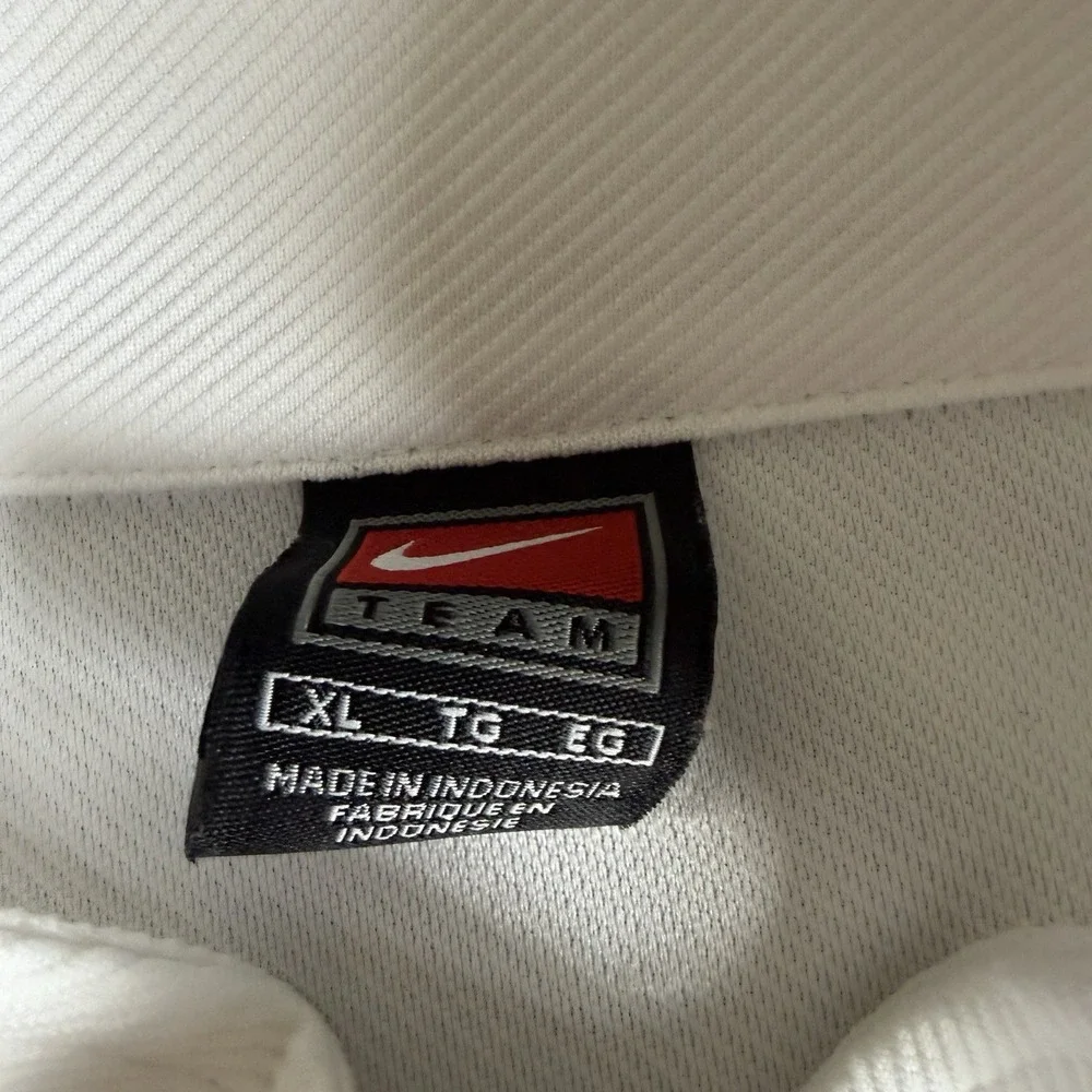 Nike vintage team